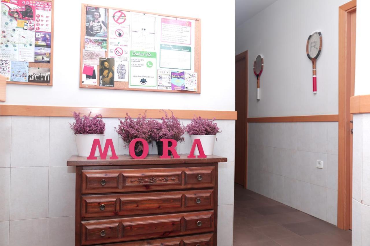 Mora Guest house *