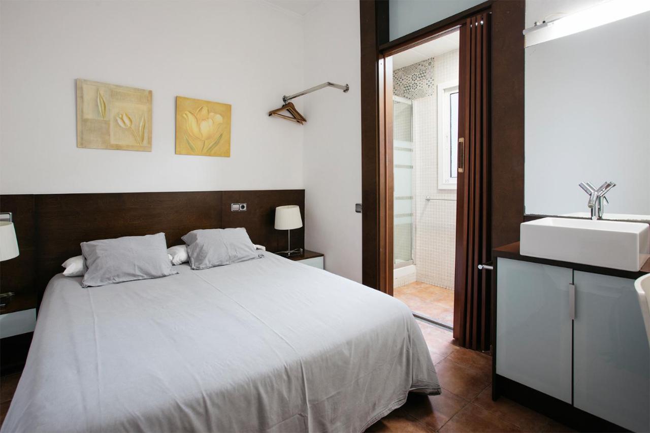 Guest house Eixample 2*