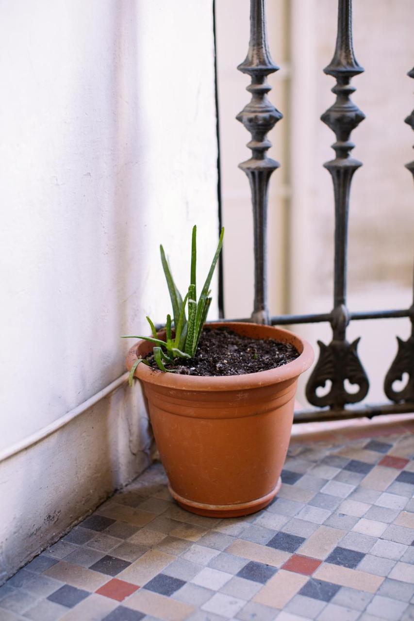 Eixample Guest house 2*