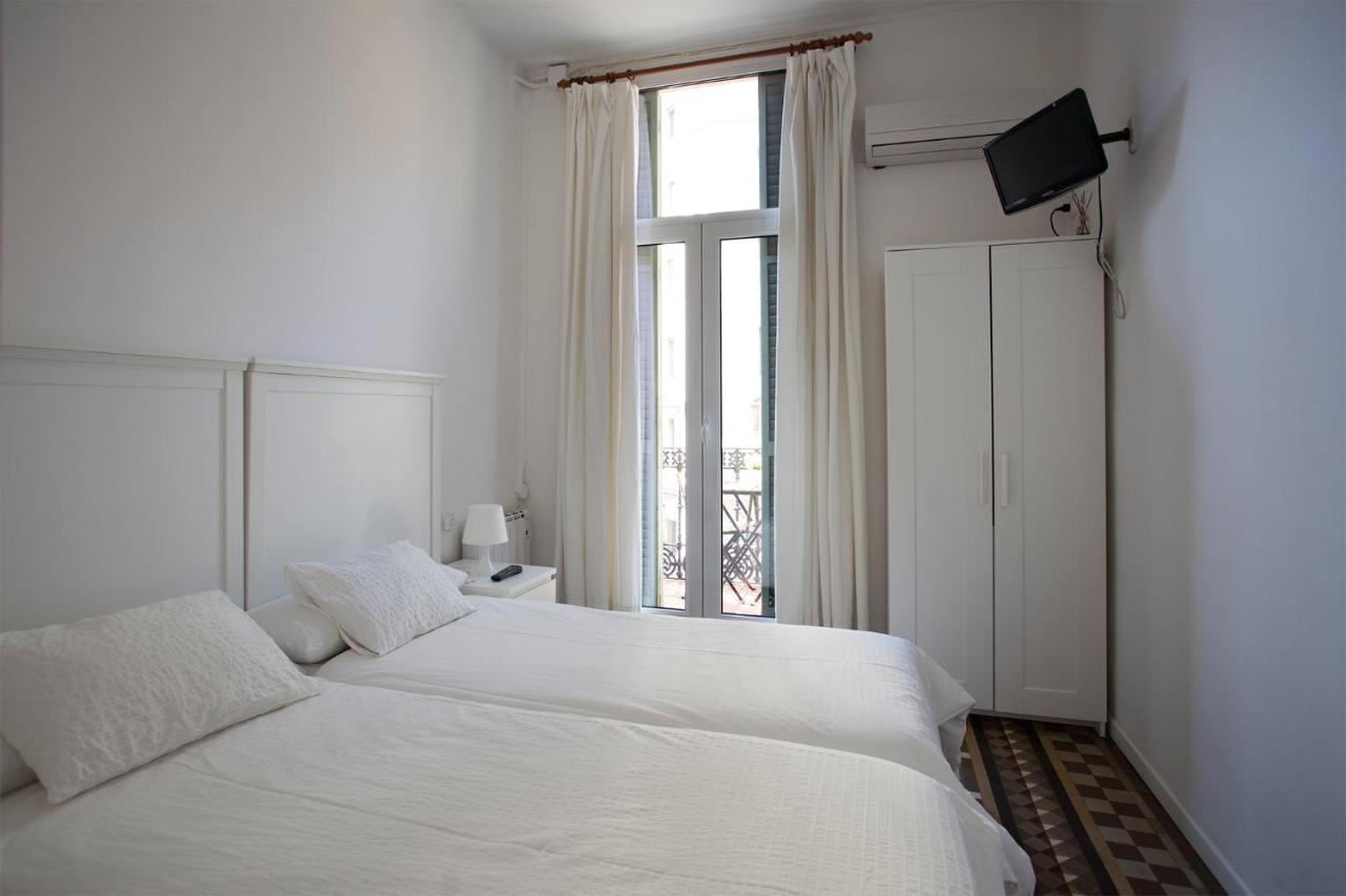 Guest house Eixample 2*