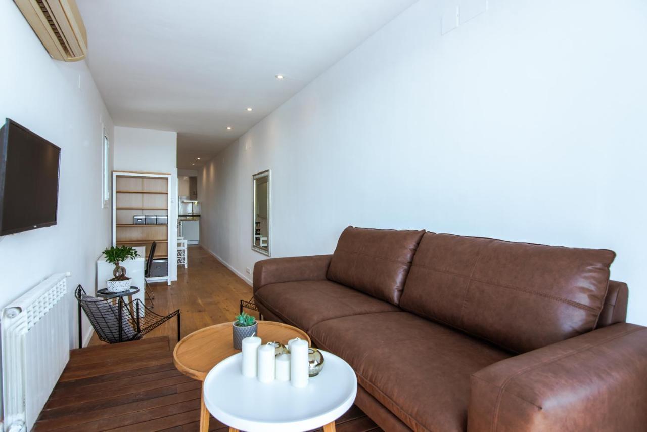 Exclusive Sagrada Familia Penthouse With Sea Views Barcelone