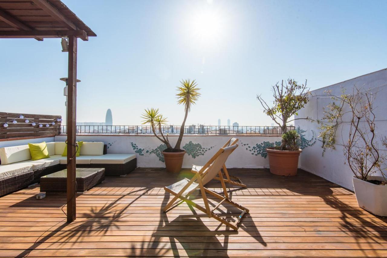 Exclusive Sagrada Familia Penthouse With Sea Views Appartement Barcelone