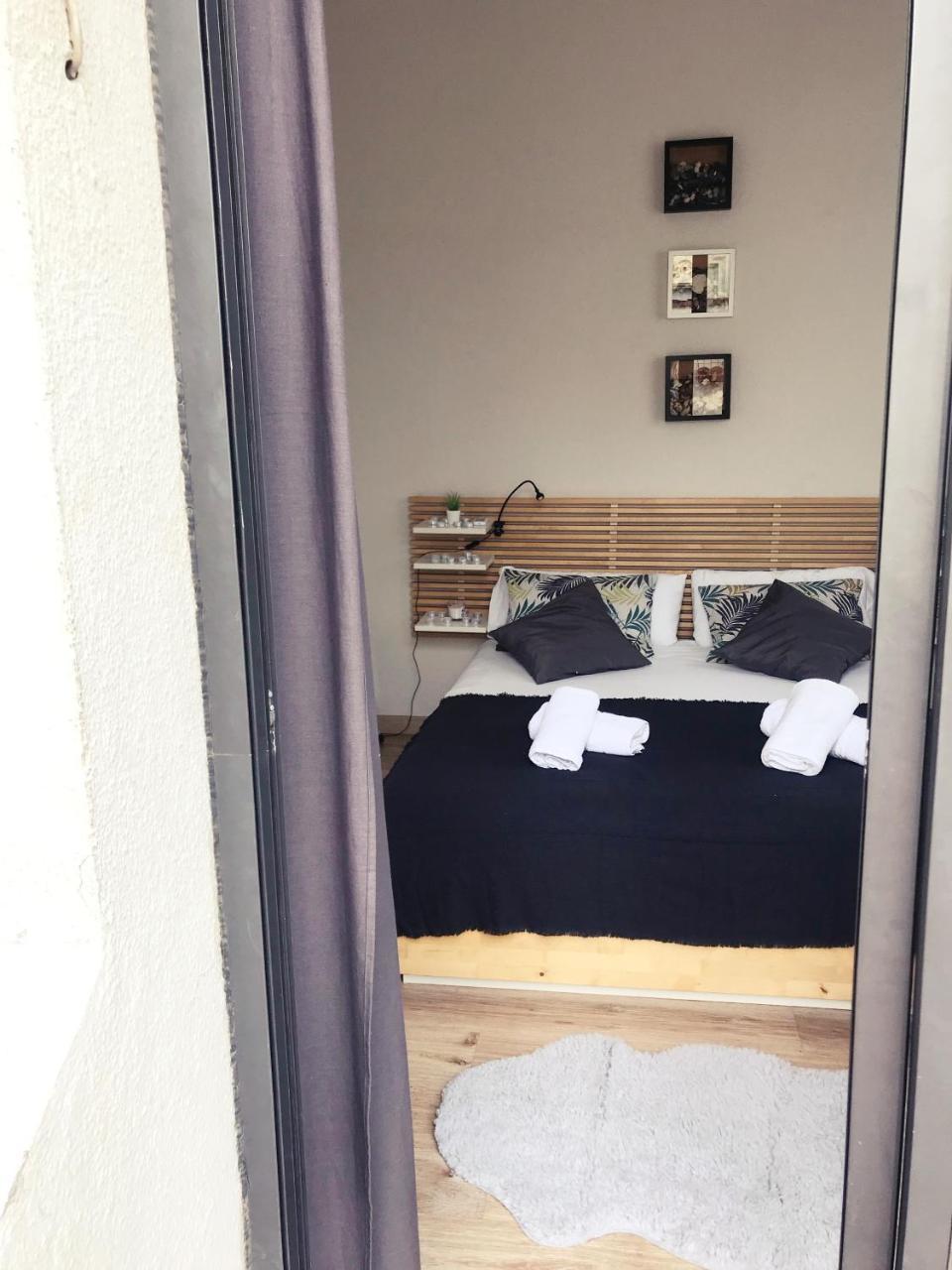 Guest house G And G 2*