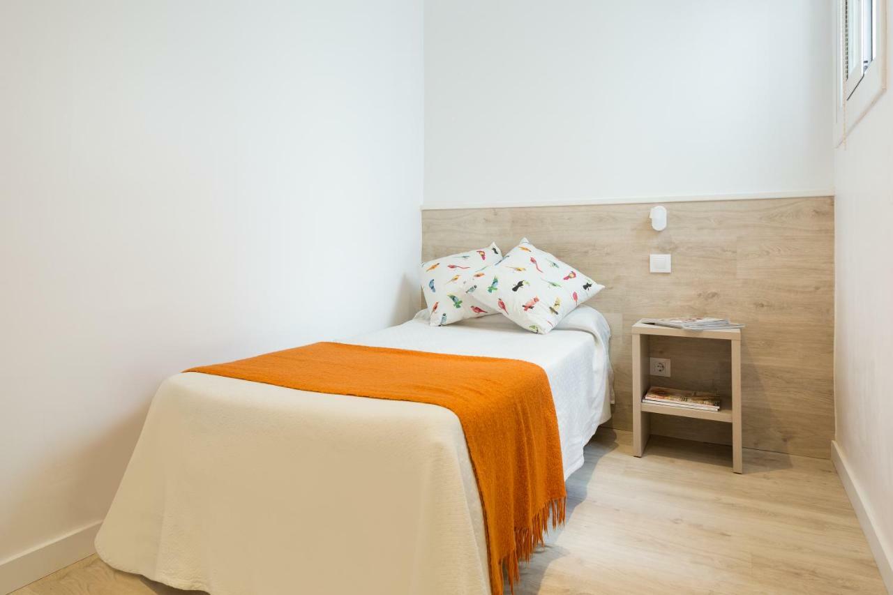 Bcnstop Parc Gueell Aparthotel 3*