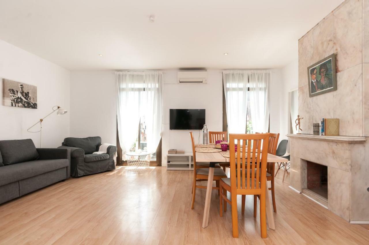 Gir80 Eixample Casanova 72 Appartement *