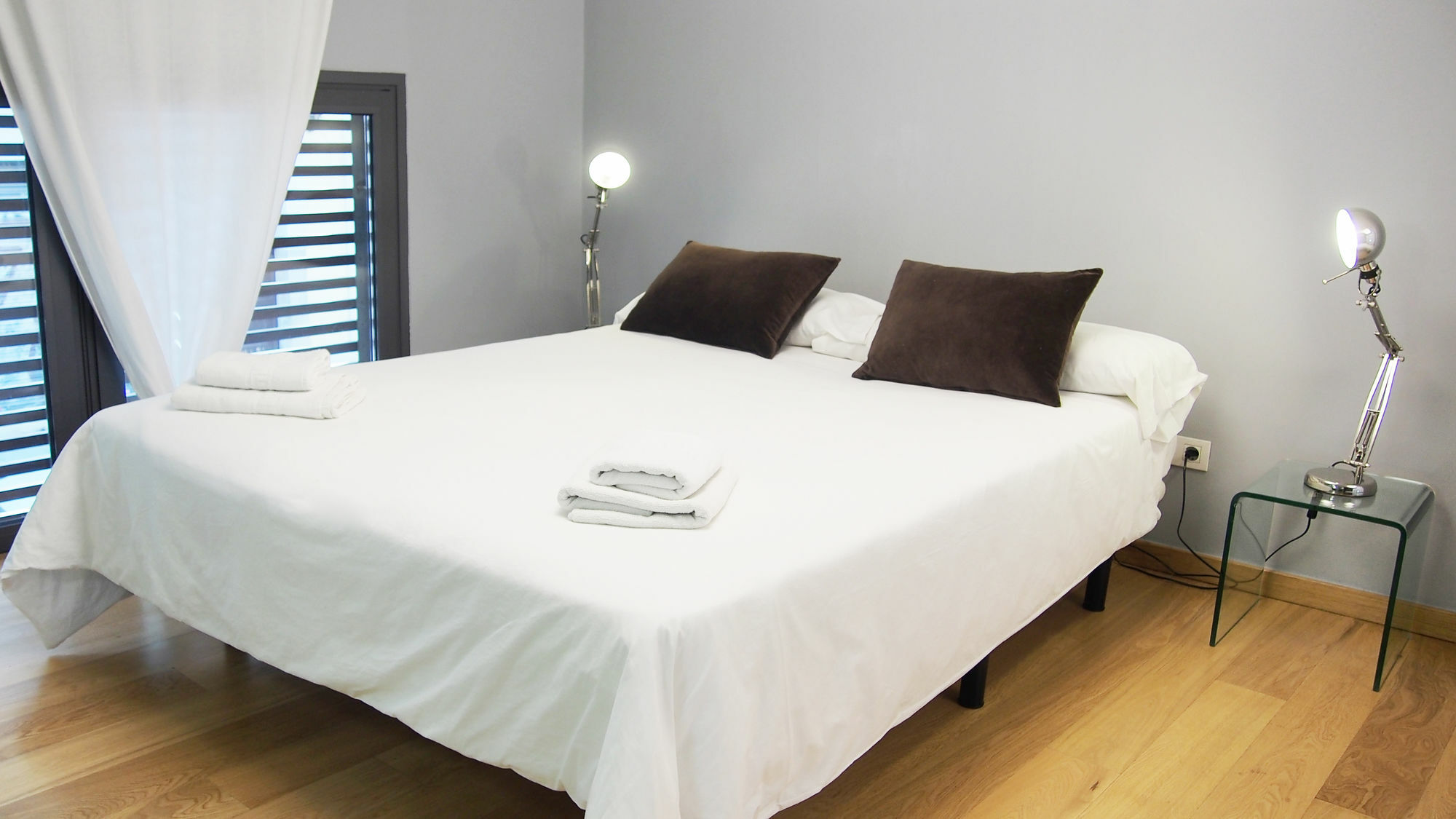 My Space Gracia Pool Terrace Apartment Barcelona