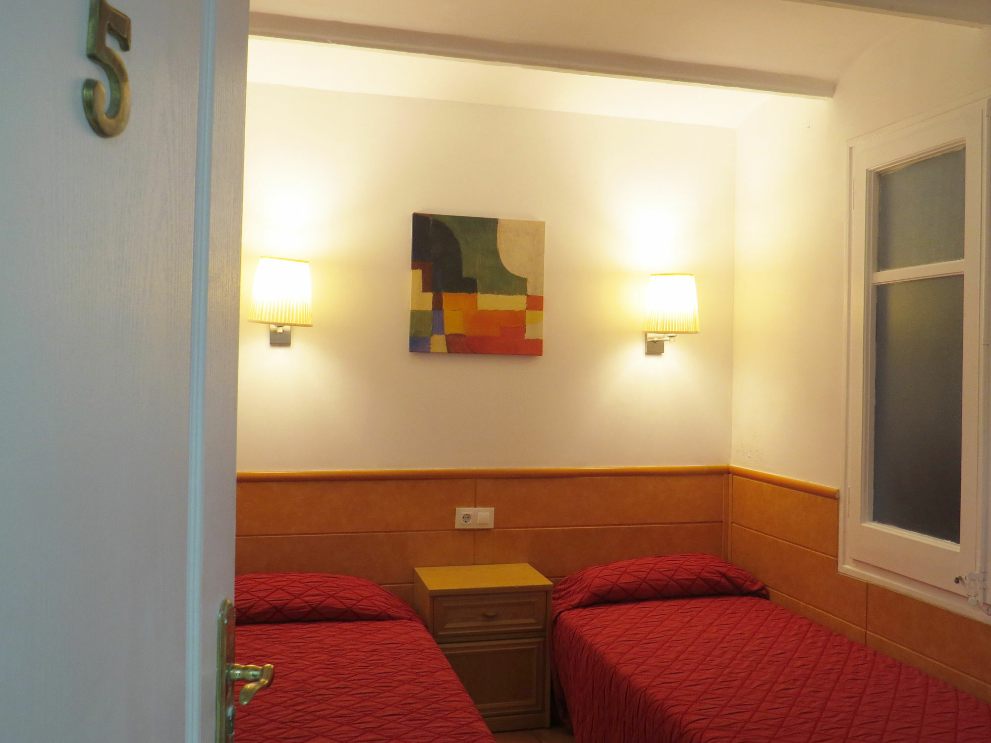 Gasthuis Barcelona City Rooms