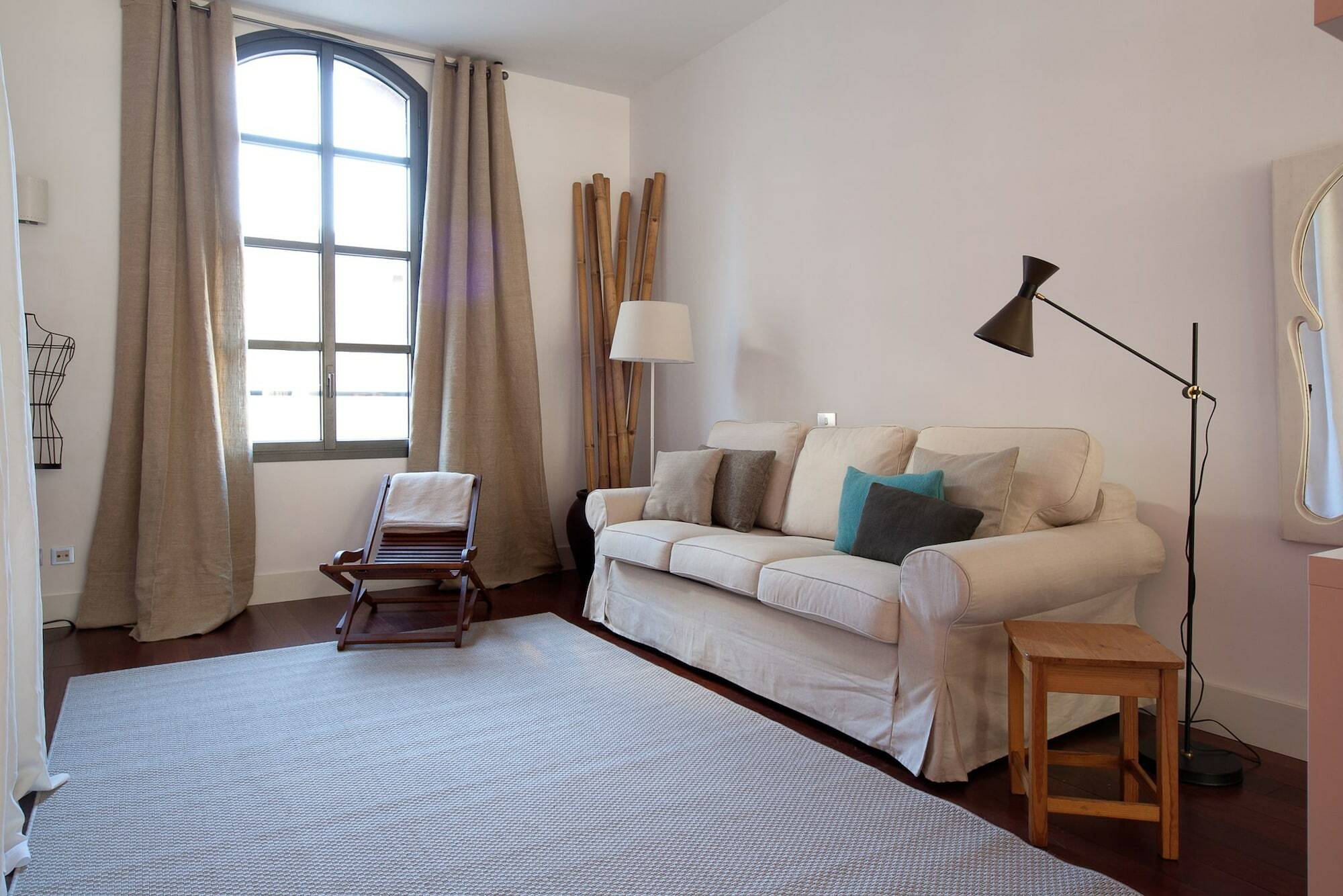 Sealona Lofts *