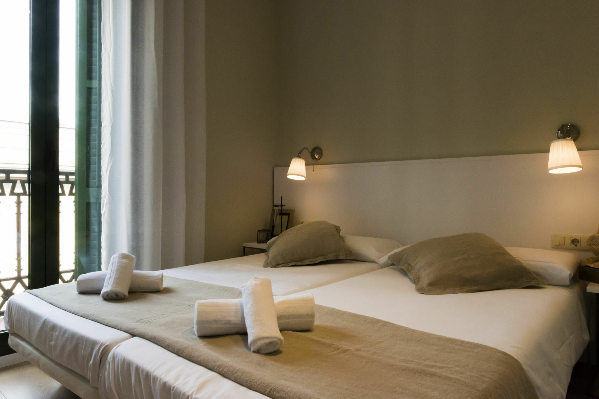 Four Petals Boutique Apartamento Barcelona
