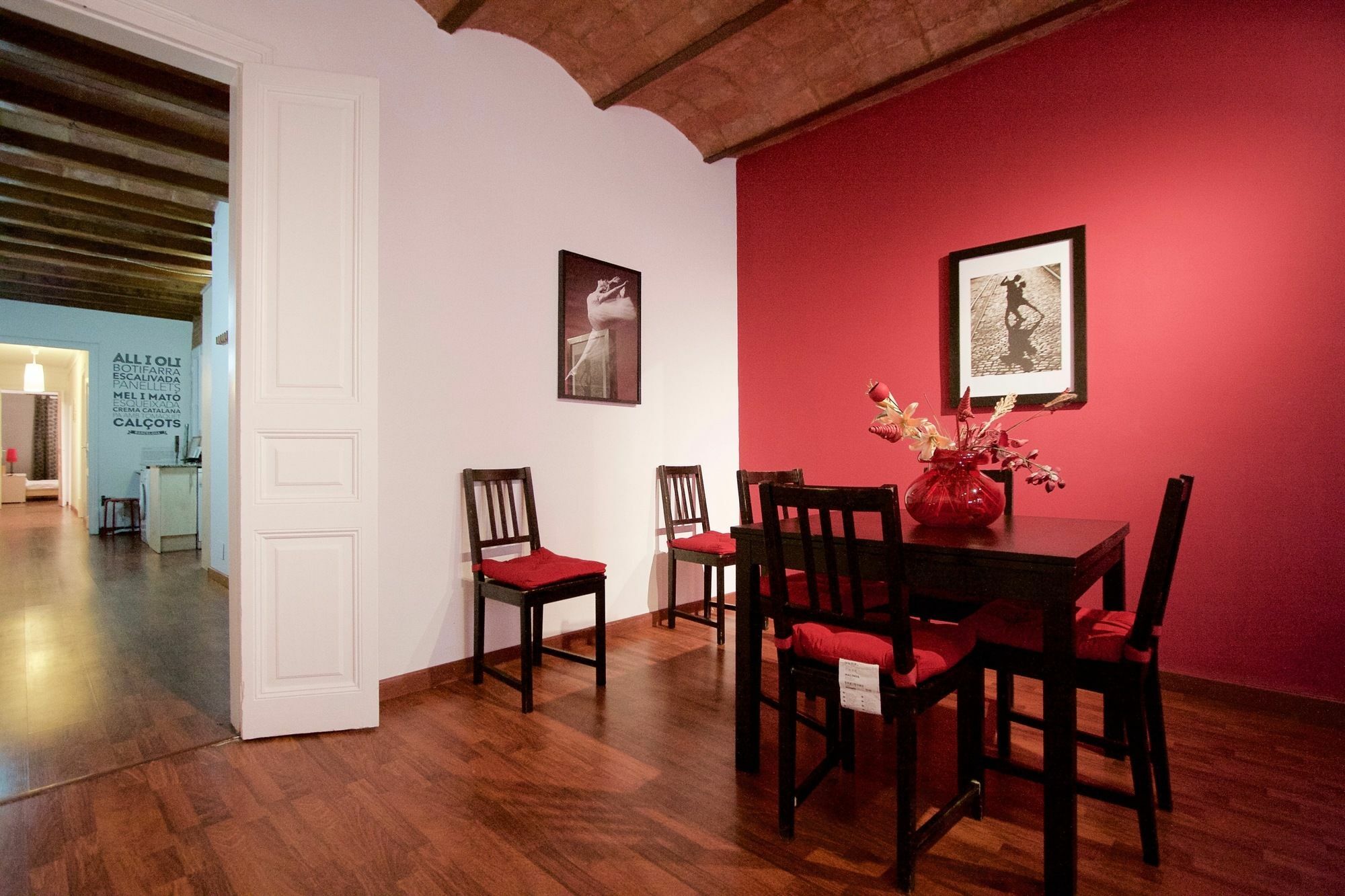 Charm Rambla Catalunya Apartment Barcelona