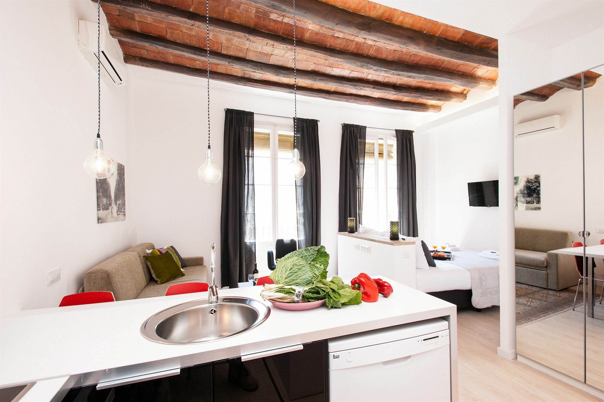 Short Group Gracia Serviced Appartement