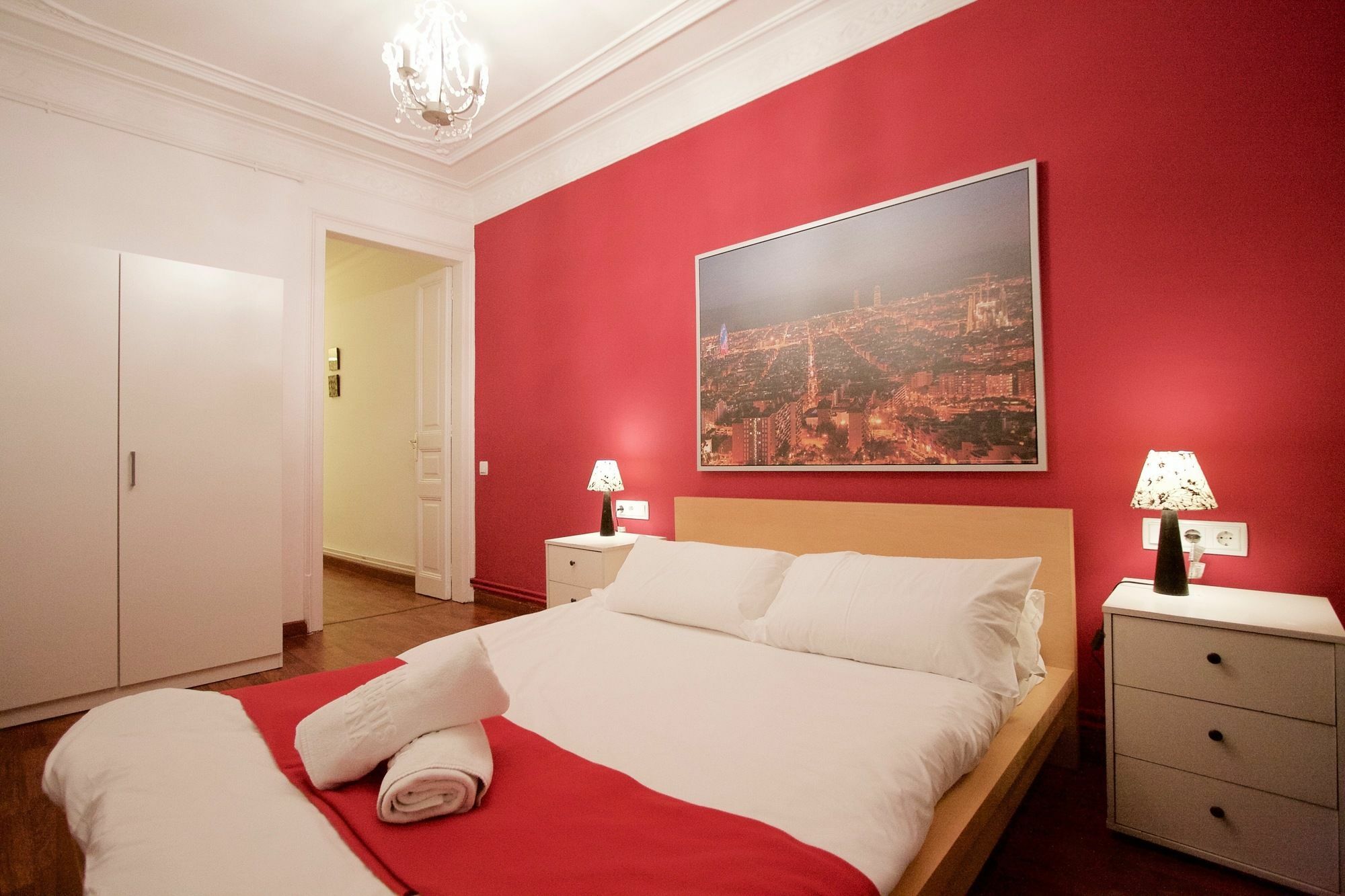 Charm Rambla Catalunya Apartment *