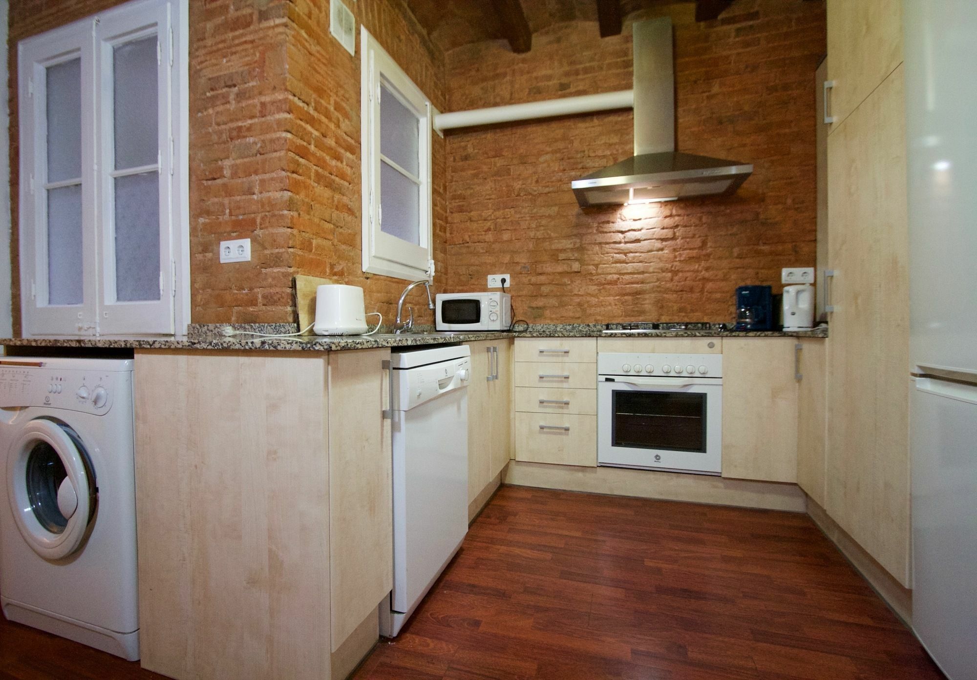 Charm Rambla Catalunya Apartment