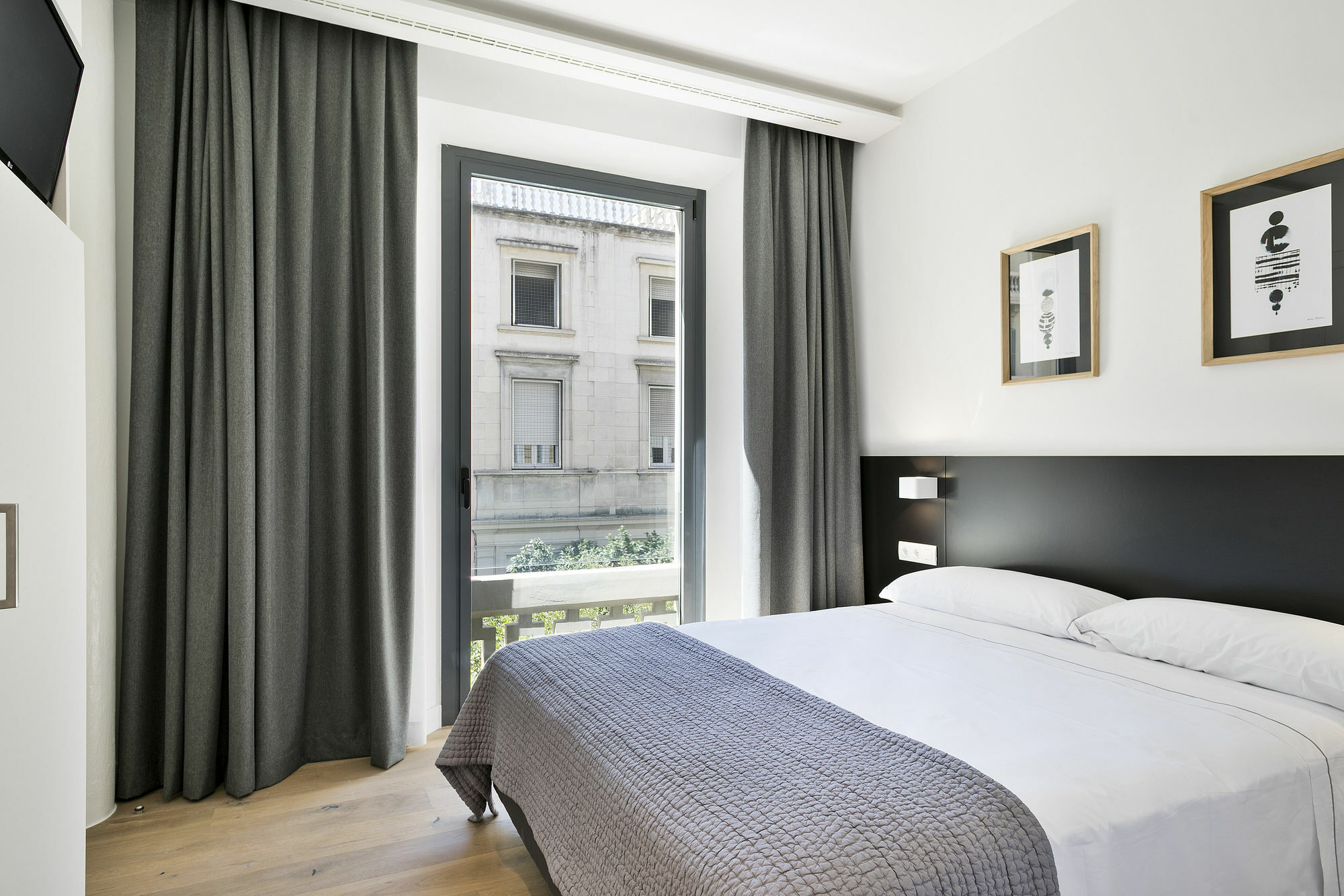 Murmuri Mercader Aparthotel
