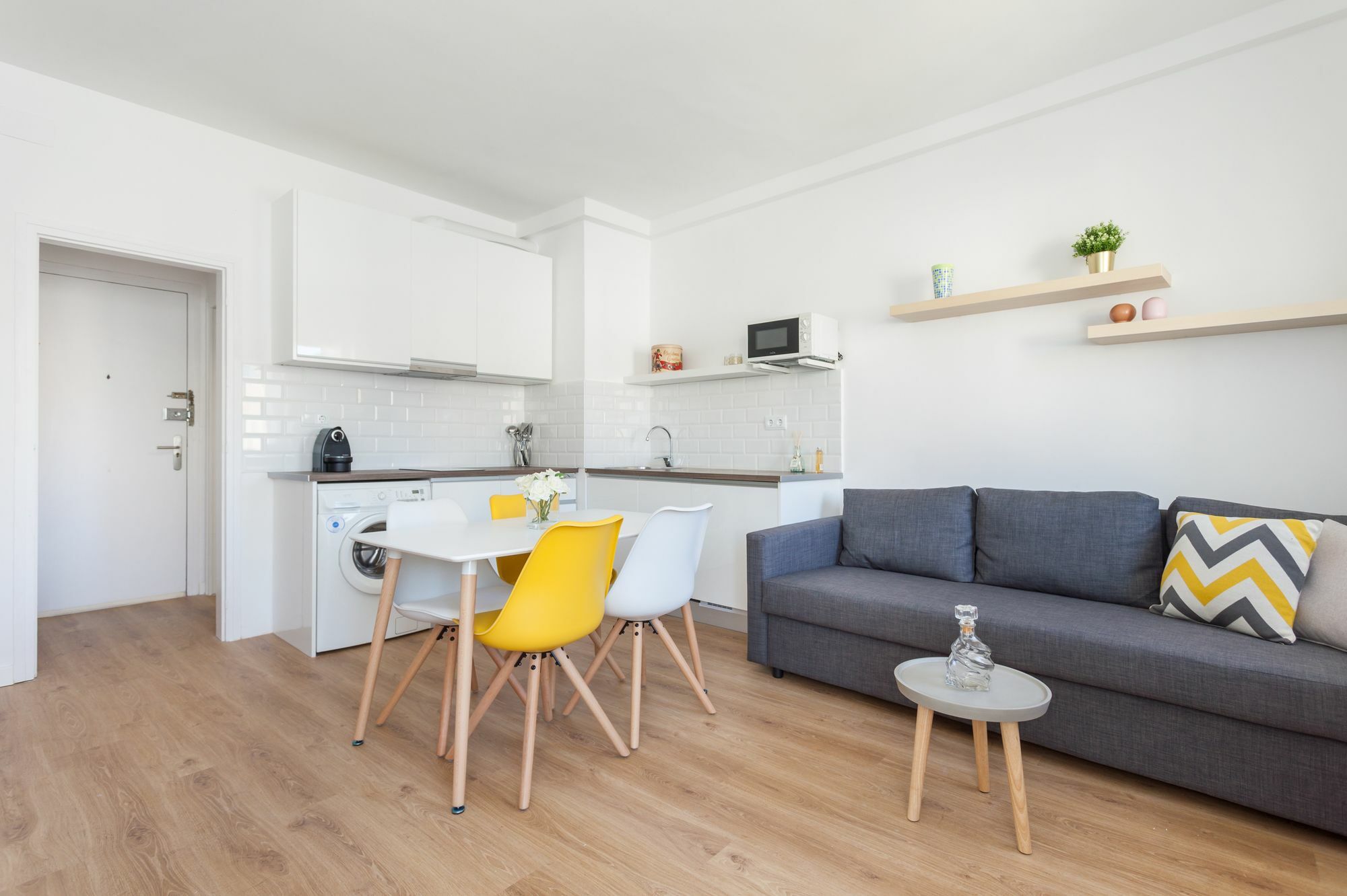 Flateli Providencia Apartment *