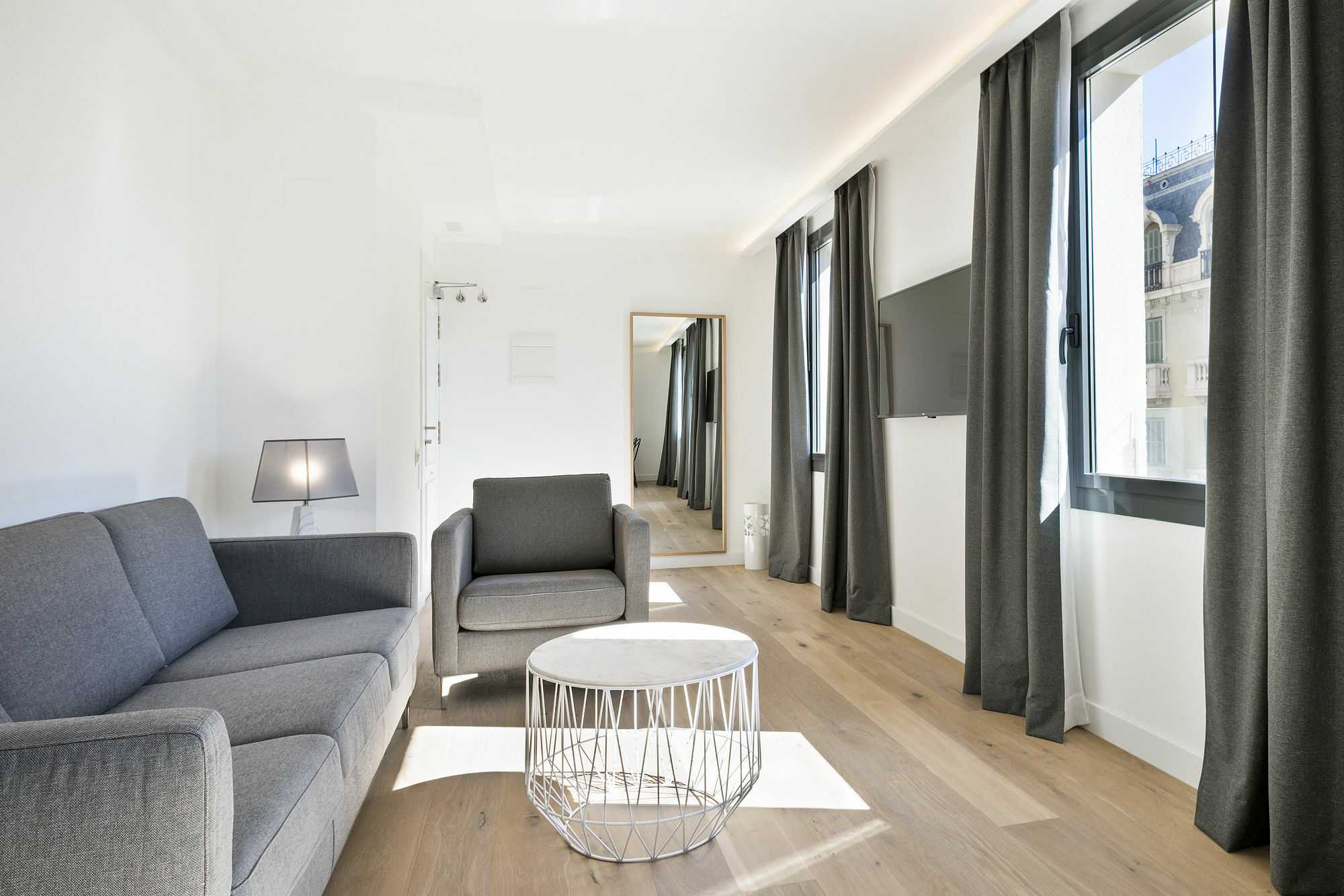 Aparthotel Murmuri Mercader 4*