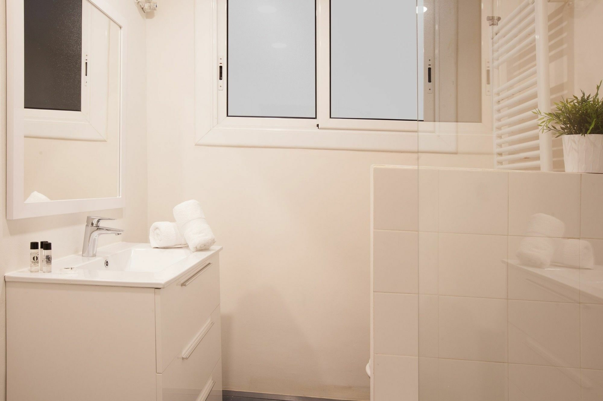 Rent Aparments Diagonal-aribau Appartement Barcelona