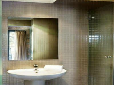 Allada 3* Aparthotel Barcelona