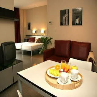 Aparthotel Allada 3* Barcelona