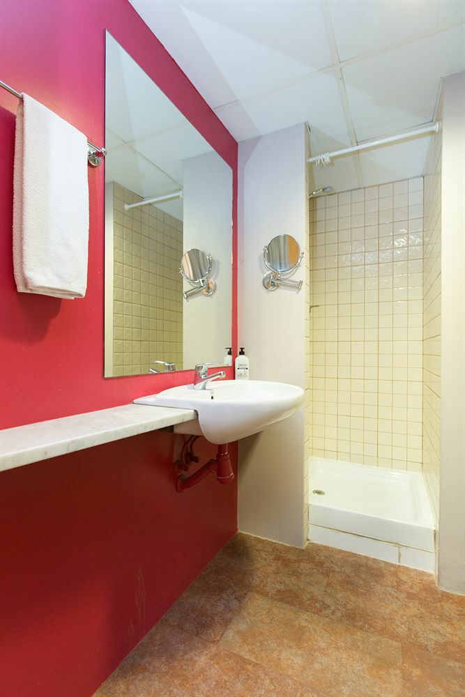 Ainb Born Tiradors Appartement