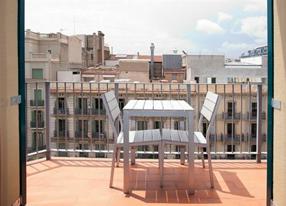 Rent Rambla Catalunya 4*