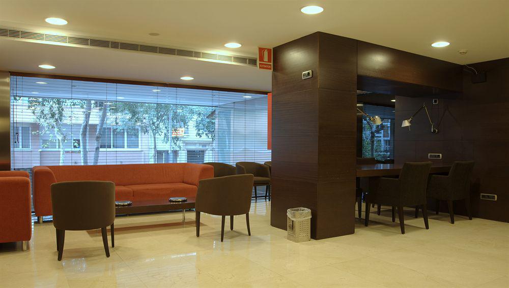 Hotel Zenit Borrell 4*