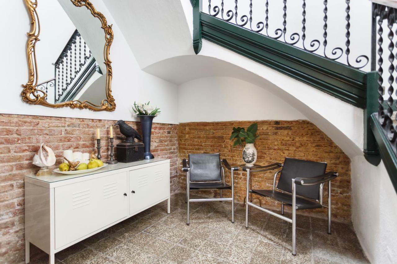 The Patio Apartment *