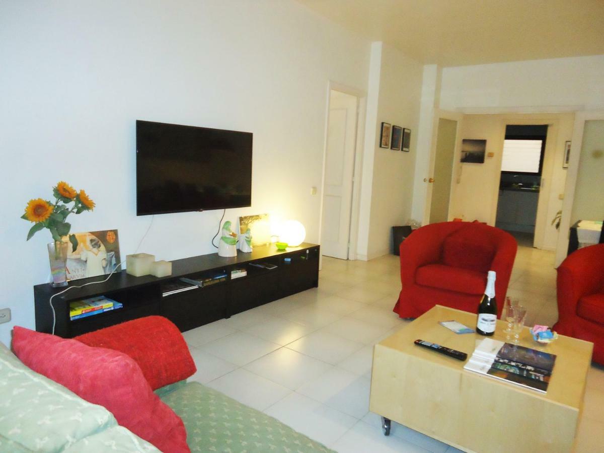 Appartement Villarroel 142 *