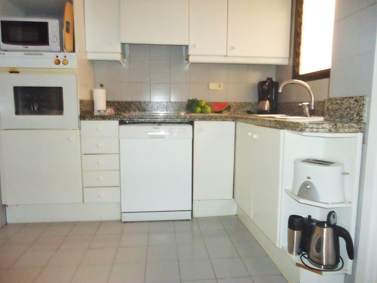 Villarroel 142