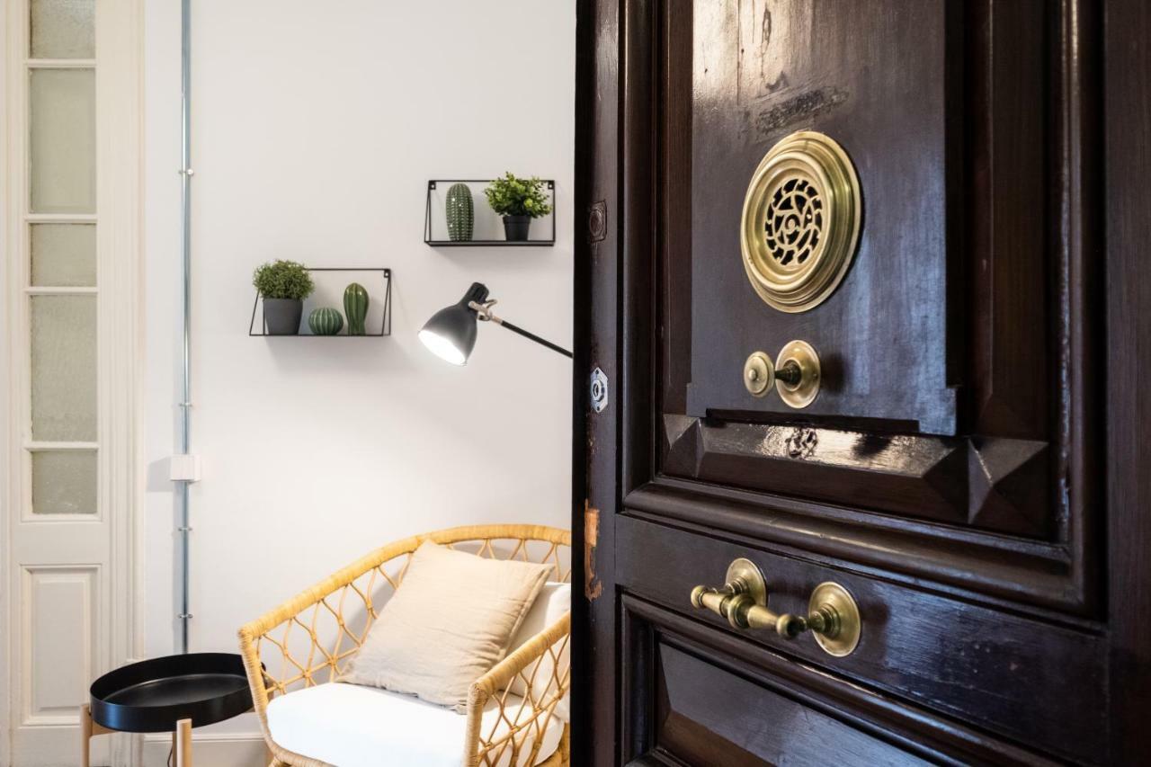 B32-sunny And Modernist For Groups In Center Appartement Barcelona