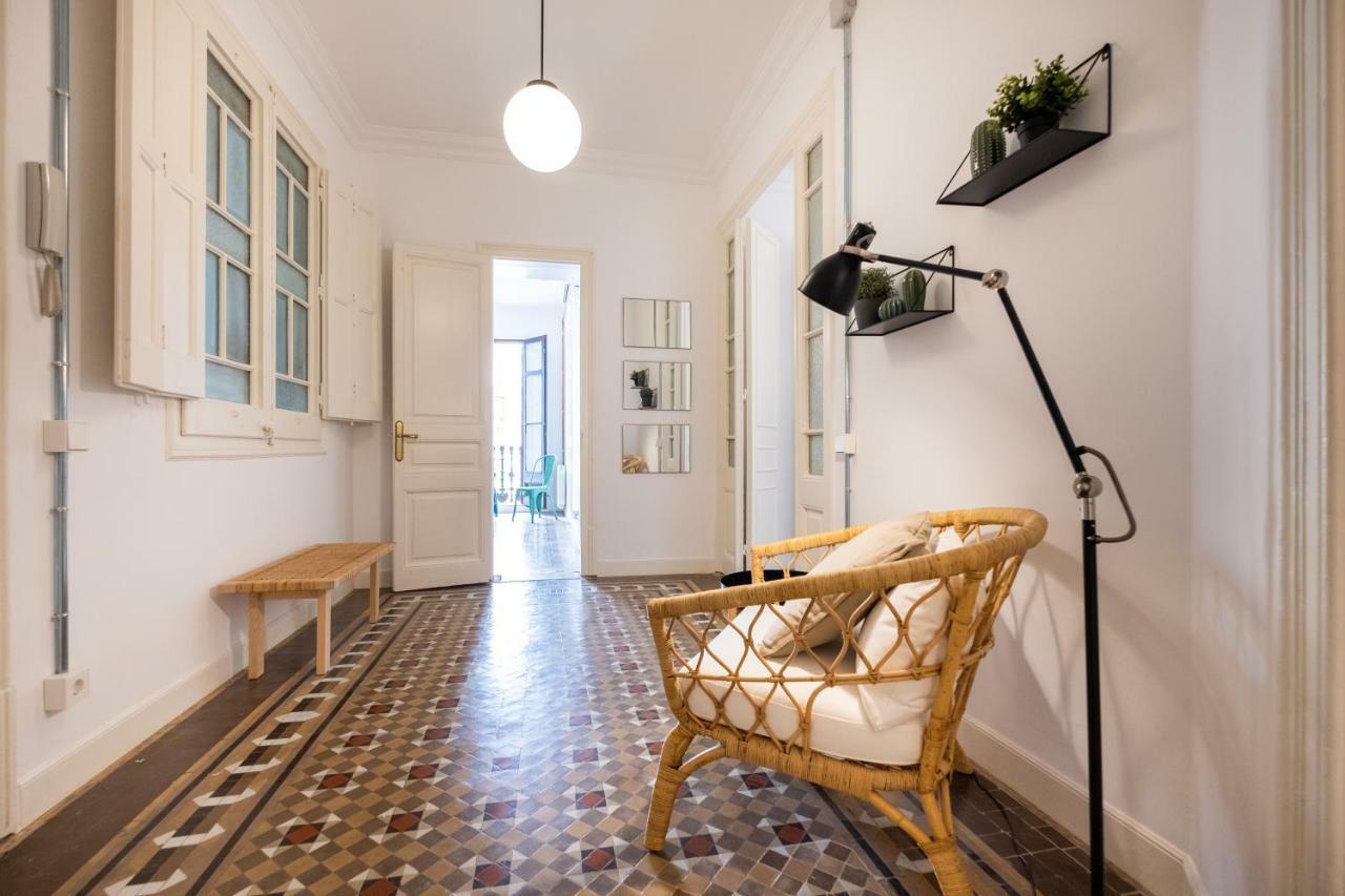 Appartement B32-sunny And Modernist For Groups In Center