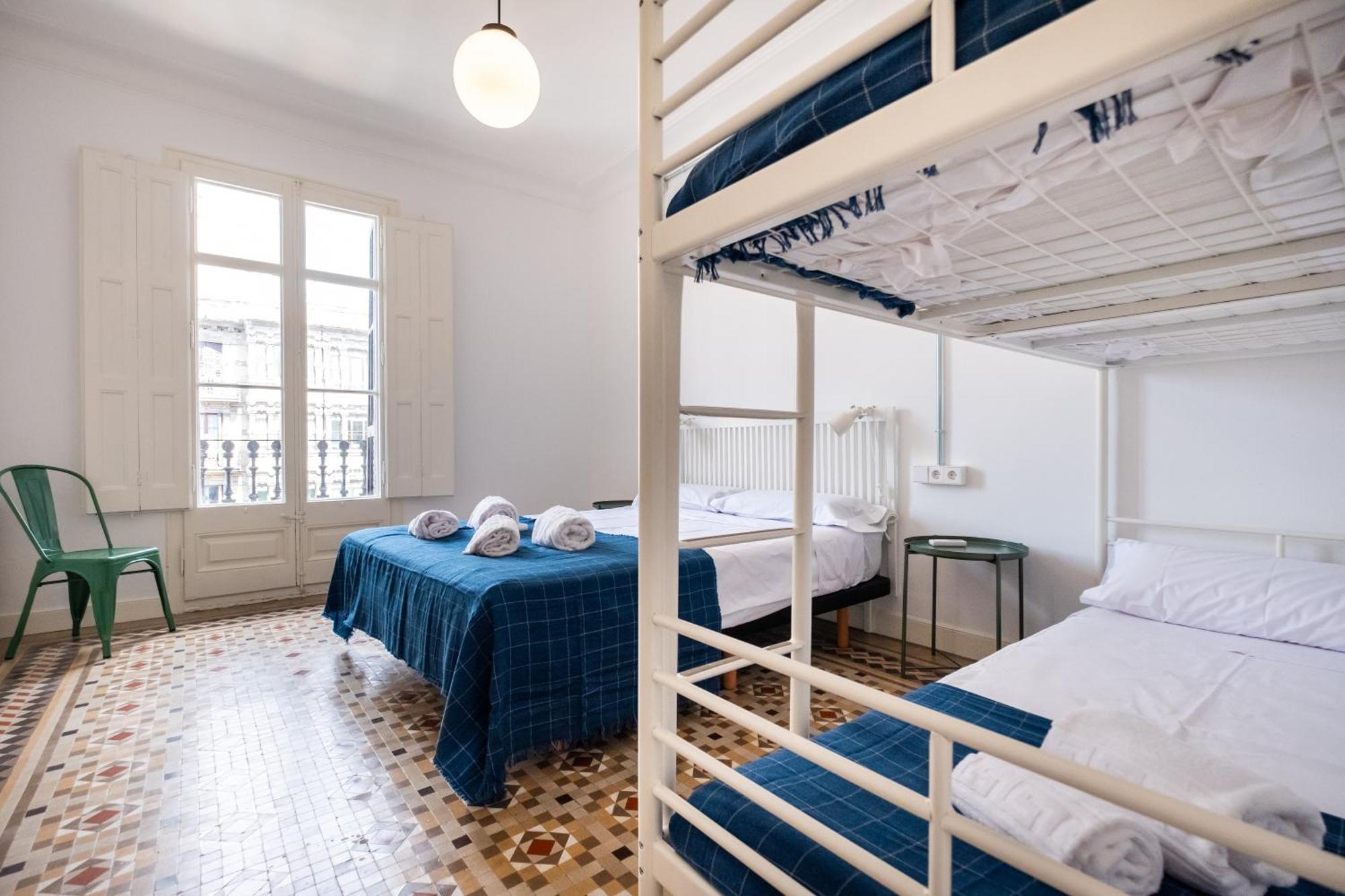 B32-sunny And Modernist For Groups In Center Appartement Barcelona