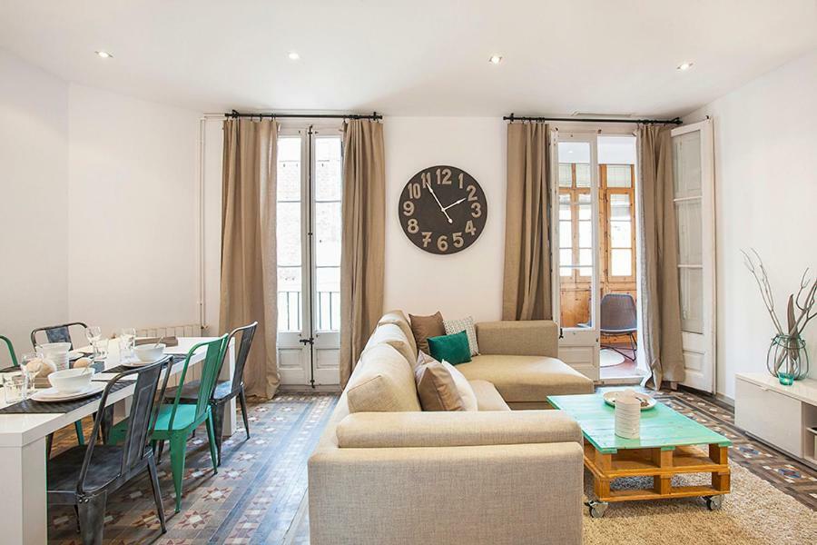 Grande And Authentic In Eixample With Central Ac, Mosaic Appartement *