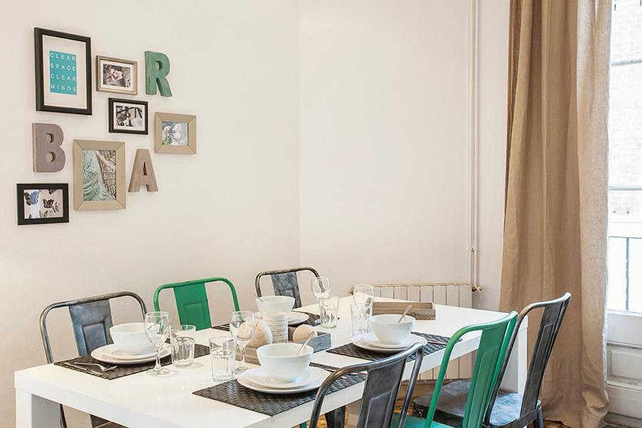 Appartement Grande And Authentic In Eixample With Central Ac, Mosaic