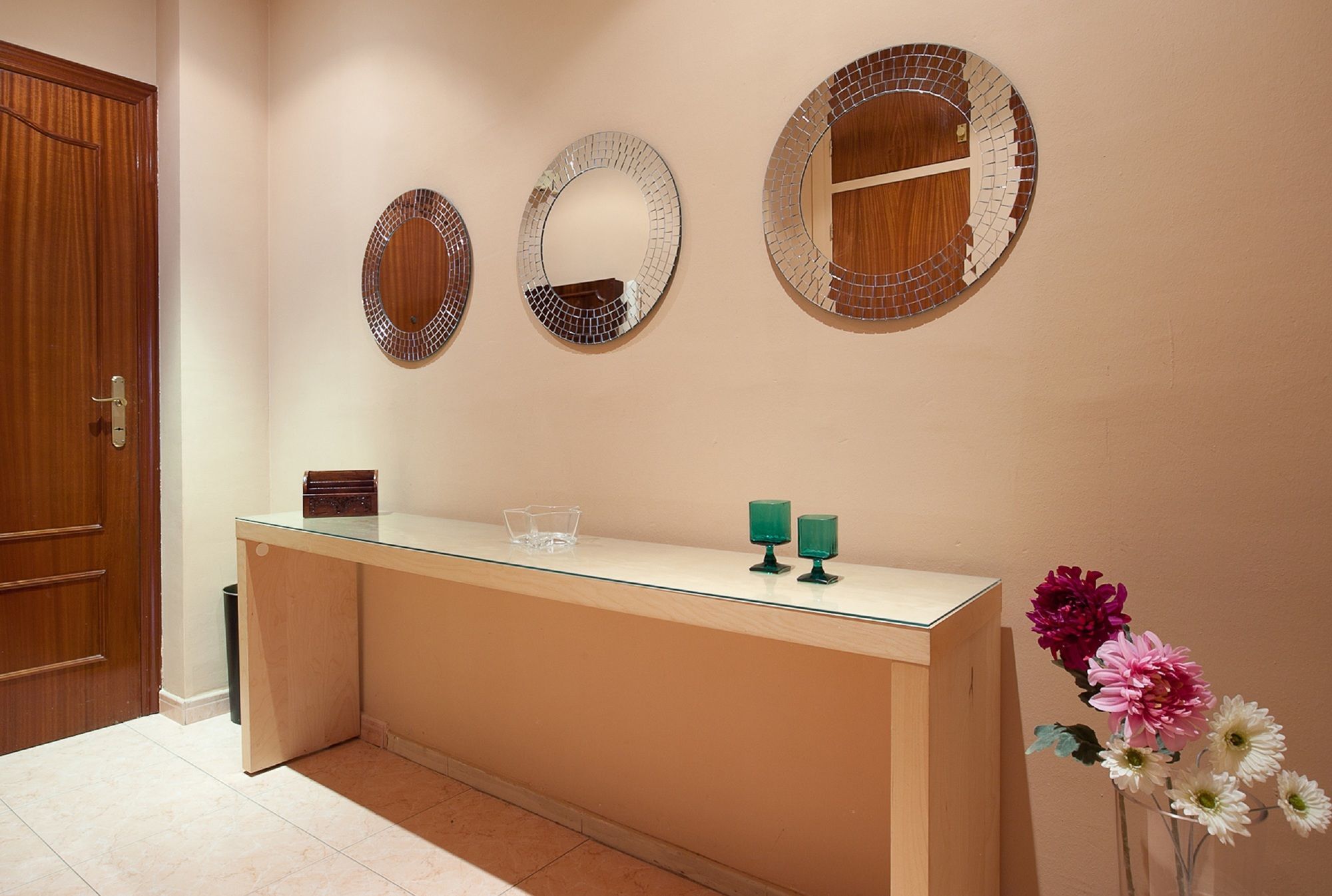 Gracia Nextdoor 2 Apartamento