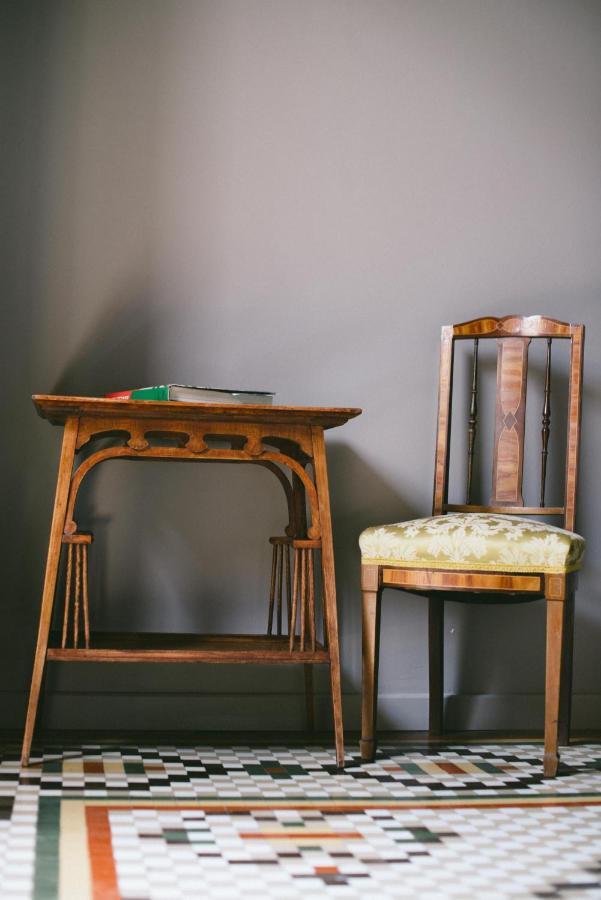 Circa 1905 Couette-café 3*