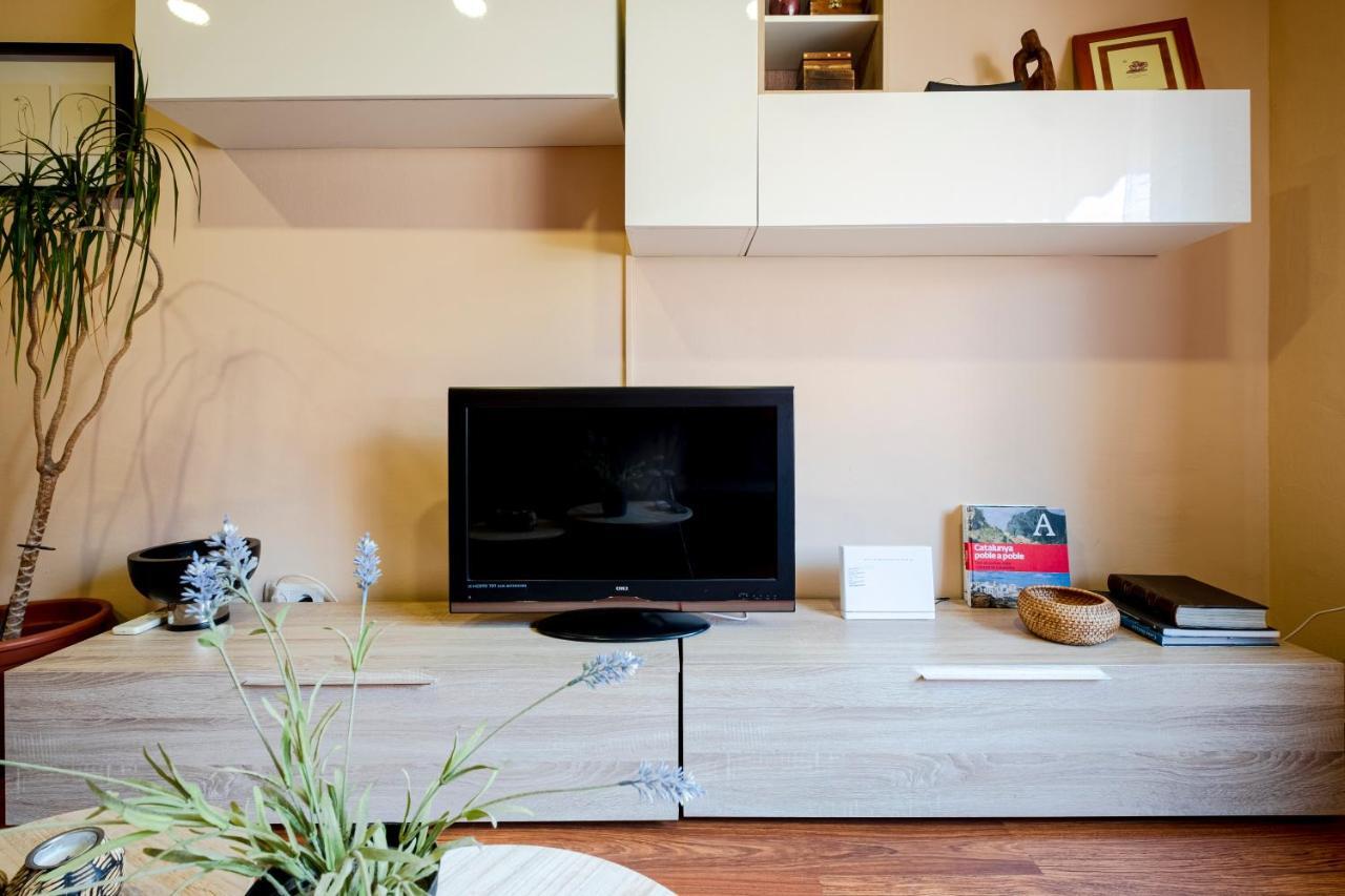 Three Bedroom In Sants *
