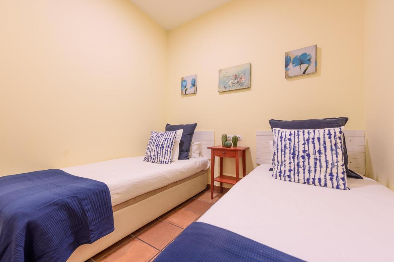 Ramblasrentals Chic & Spacious Flat Pool Table 15m Ramblas - Parking - Wifi Apartment Barcelona