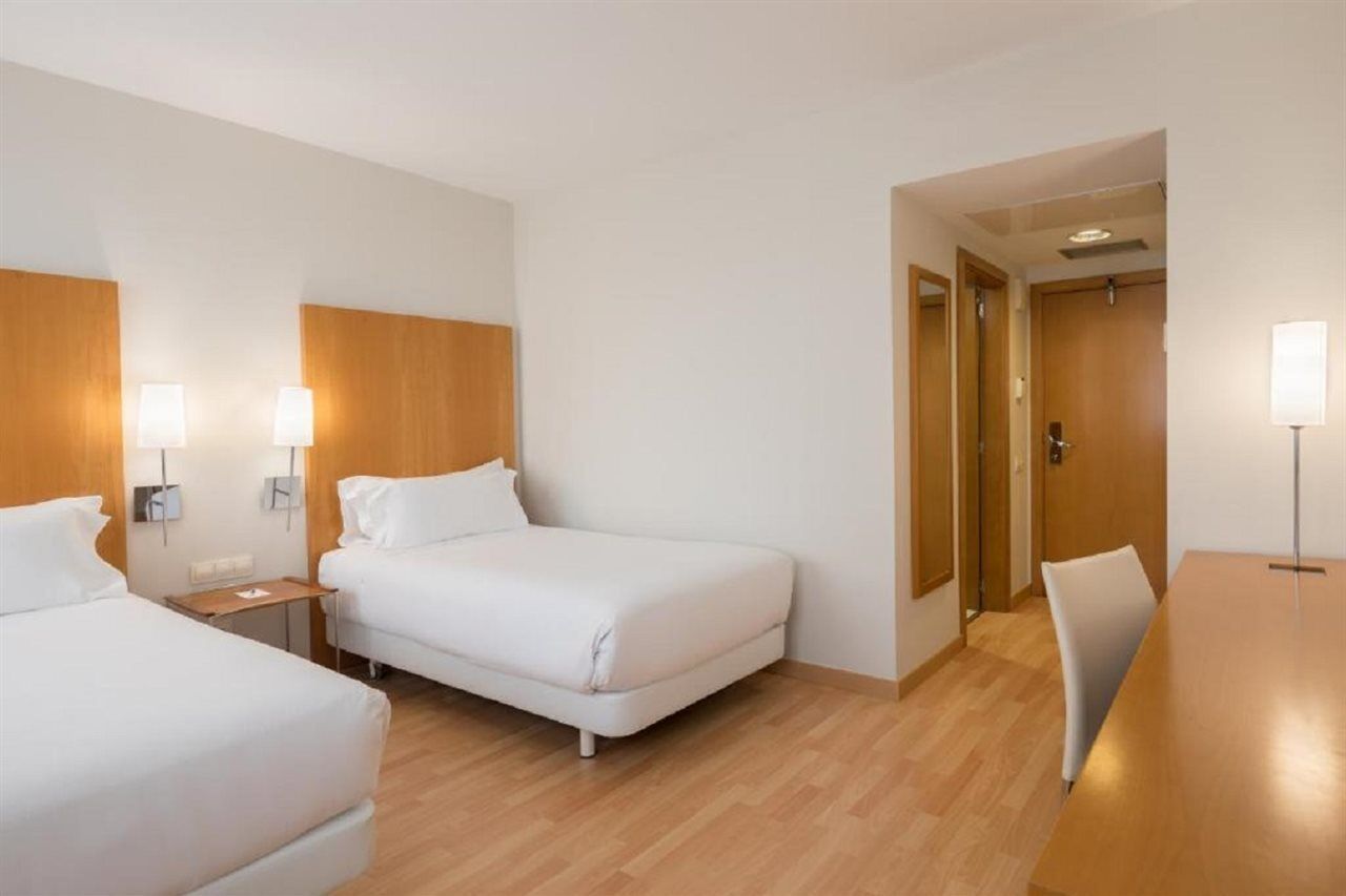 Catalonia Beach Hotel 4*