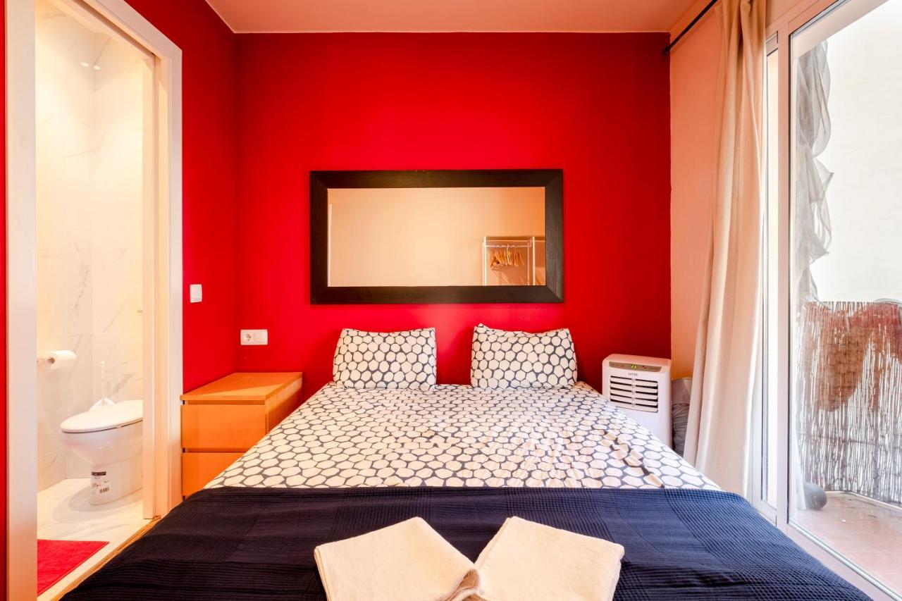 Apartment Three Bedroom In Sants