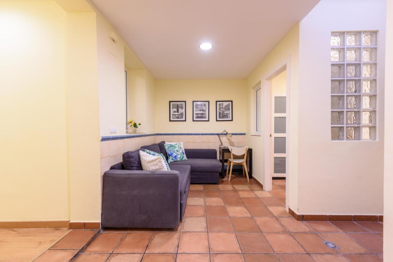 Ramblasrentals Chic & Spacious Flat Pool Table 15m Ramblas - Parking - Wifi Apartment Barcelona