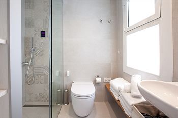 Rent Rambla Catalunya 4* Barcelona