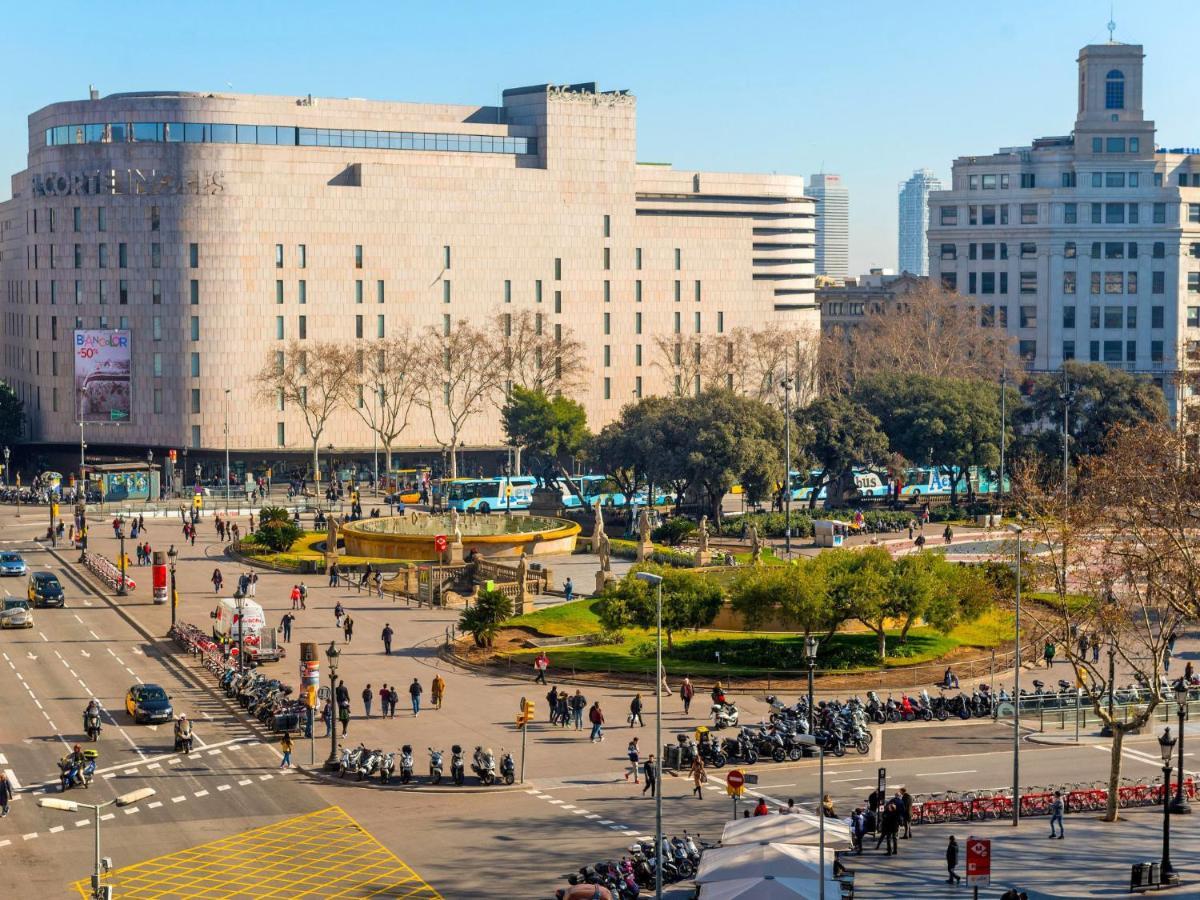 Placa Catalunya/rda.universidad * Barcelona