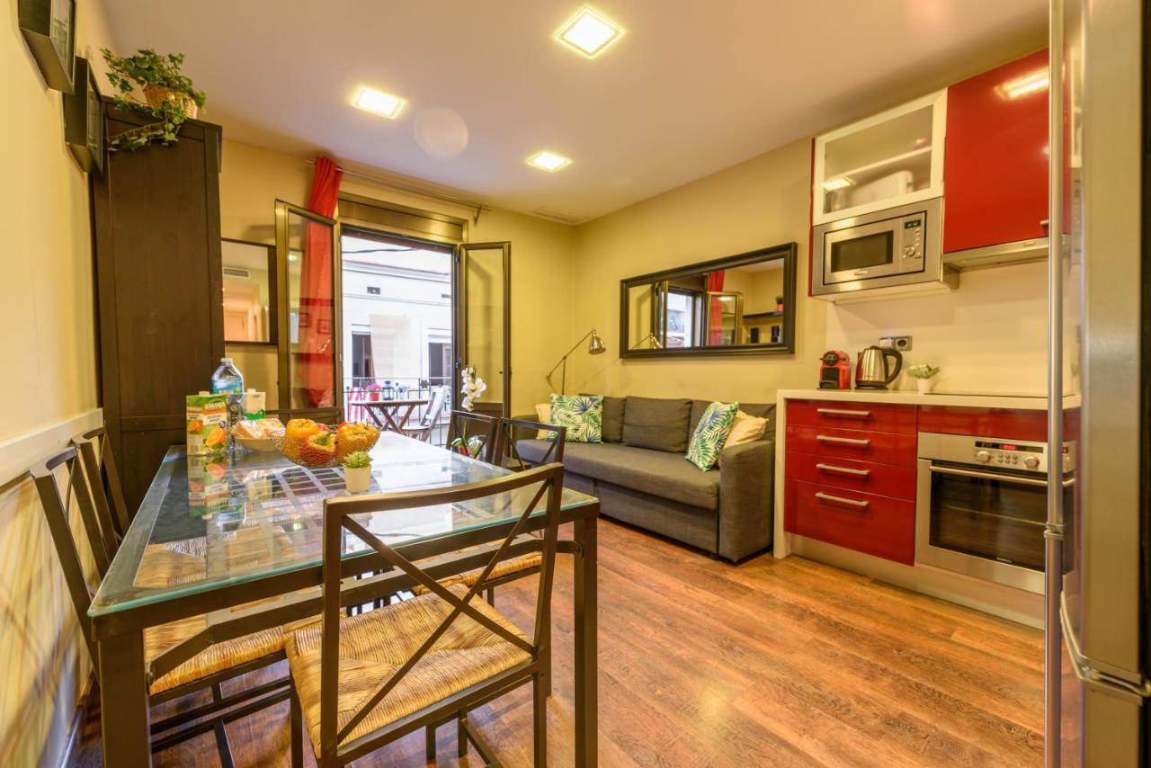 Apartment Ramblasrentals Cozy Renovated 2br With Balcony Lift 20m Rambla - Parking - Wifi