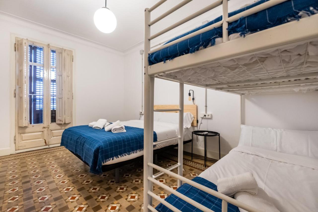 Apartment Modernist For Large Groups In Eixample Barcelona