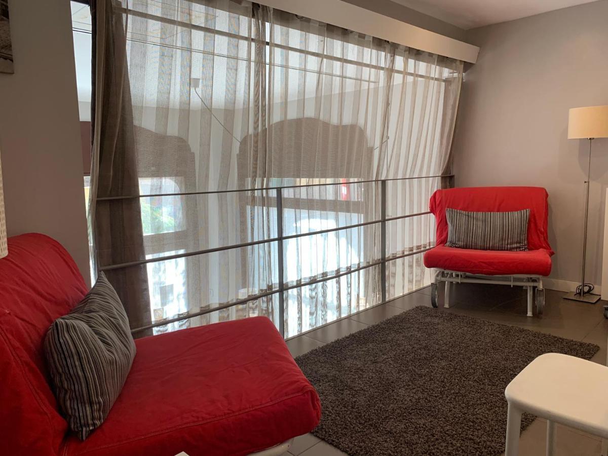Espai Paralel Apartment