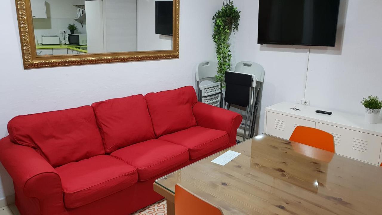7 Pax Montserrat Ramblas Barcelona Appartement *