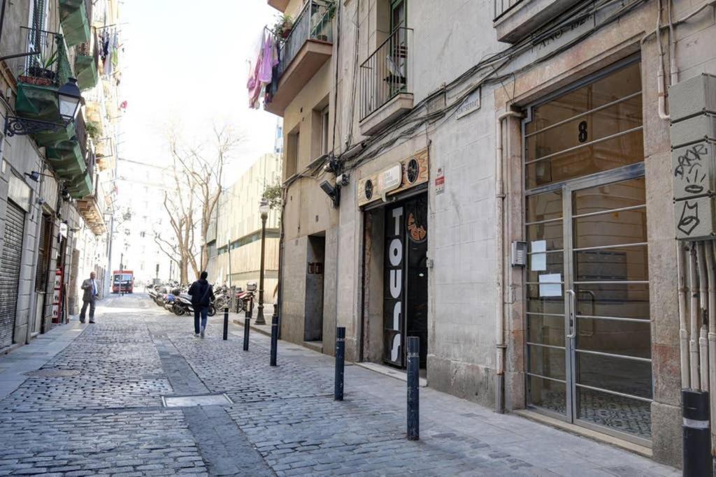 7 Pax Montserrat Ramblas Barcelona Appartement Barcelona