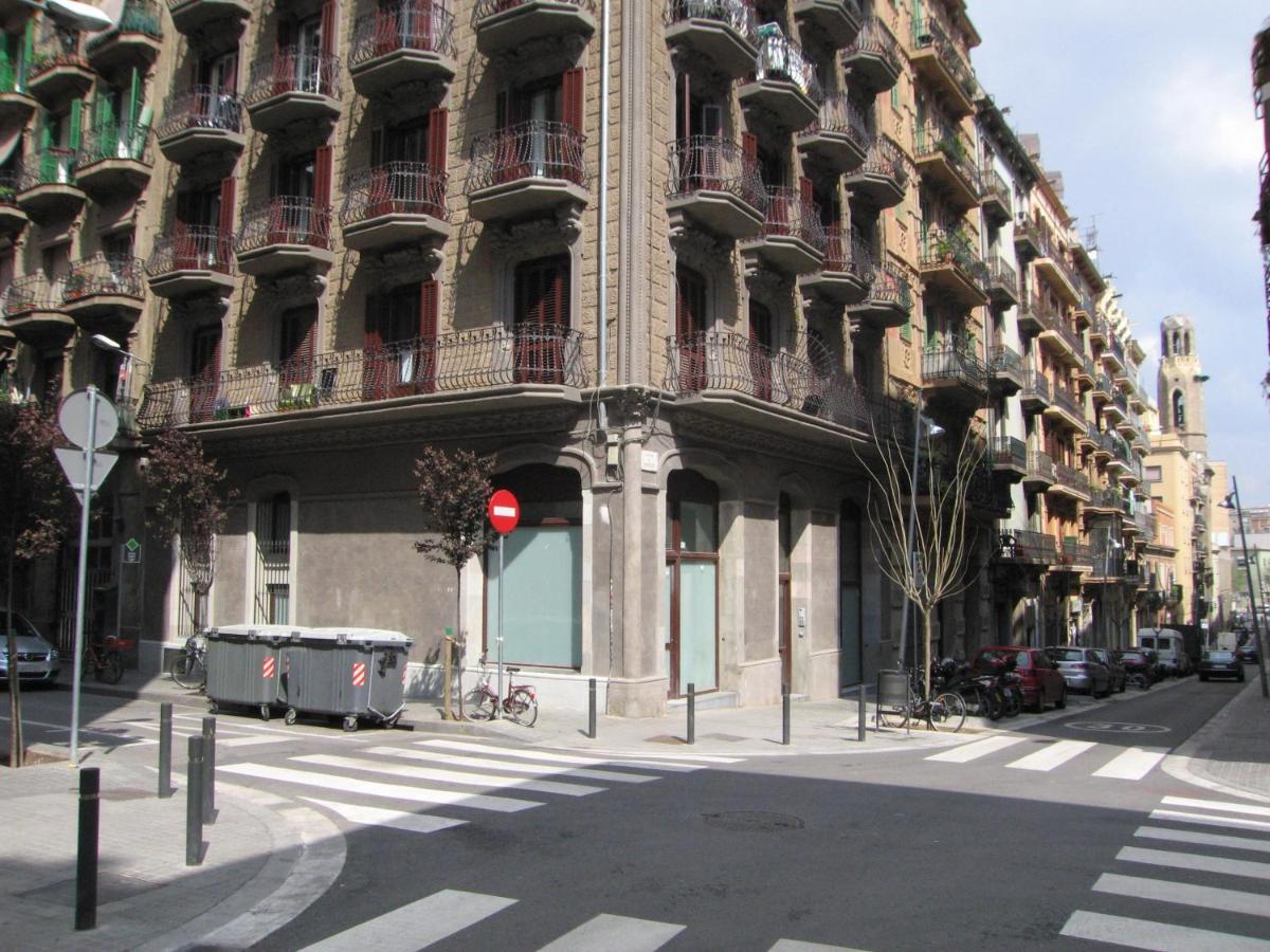 Espai Paralel Apartment