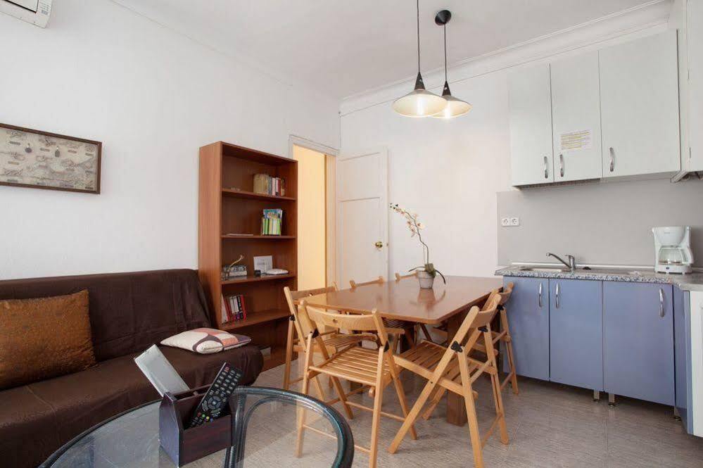 Apartamentos Tarradellas Sants Estacio Apartment